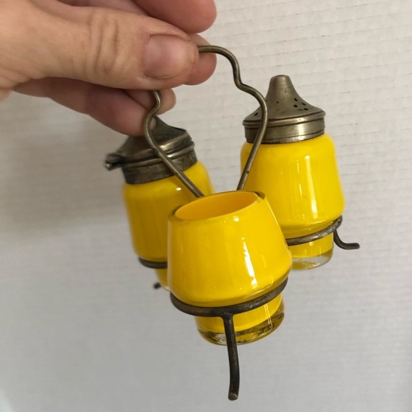 Vtg Yellow Glass Condiment Set in Metal Stand - Picture 10 of 11